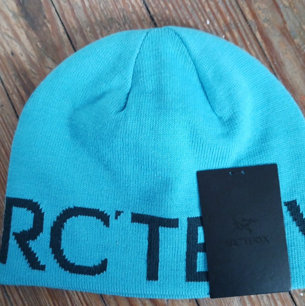 NWT Arc'teryx Beanie Teal Blue